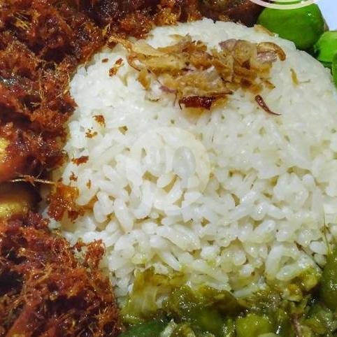 Paket Nasi Ayam Laos Sambel Ijo menu Ayam Laos WPG, Candisari