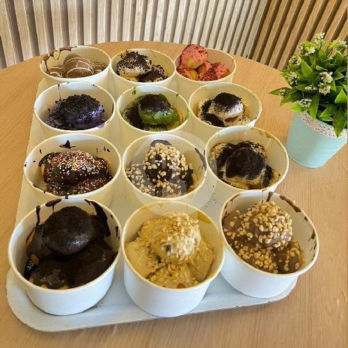 Bonboloni menu Ice Cream Donat Hanif, Abdul Muis