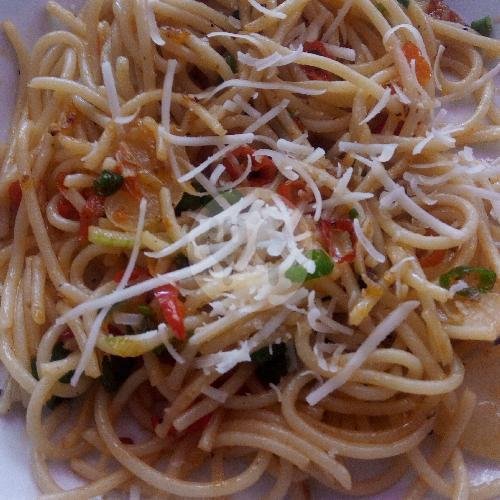 Review Waroeng Melow: Tempat Makan Enak dan Ramah di Cililin, Bandung