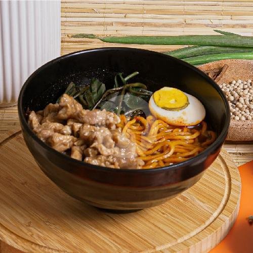 Mie Juara Se-Bandung menu Mie Merapi, Dipatiukur