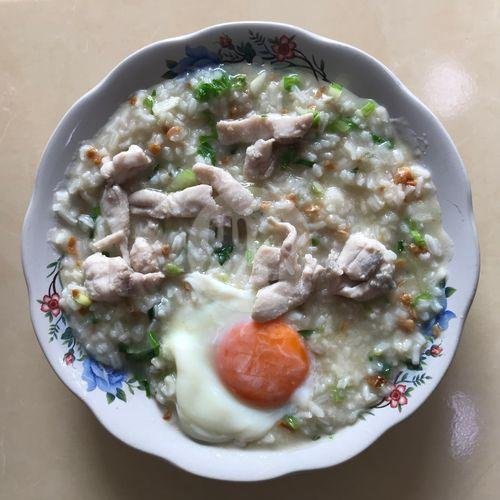 Bubur Ayam menu Bubur Singkawang Akhun, Krendang
