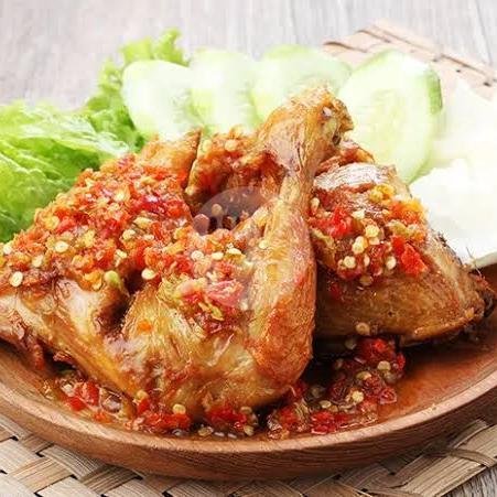 Nasi Ayam Penyet Lombok Ijo menu Sambal Belut Bu Slamet