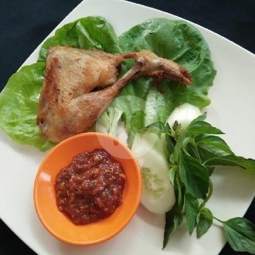Sate Usus Sapi menu Ayam Panggang Kartika, Kedungkandang