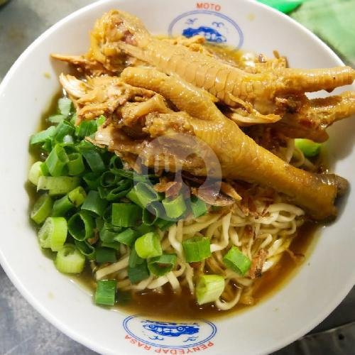 Mie Ayam + Ceker menu Bakso & Mie Ayam Pak Bagong, Tulus Harapan