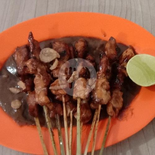 Sate Nanda: Surga Kuliner Sate Otentik di Jember