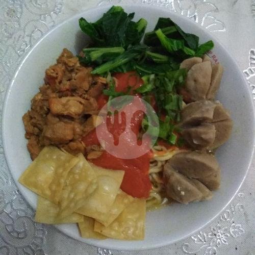Mie Ayam Spesial (Keju, Telur Puyuh, Baso) menu Mie Ayam Kenes (Trisno Wonogiri), Masjid An Nur
