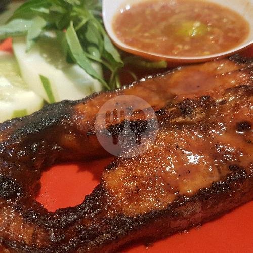 Patin Bakar Besar ( L ) menu Depot Soto Banjar Achmad Jais, Merr