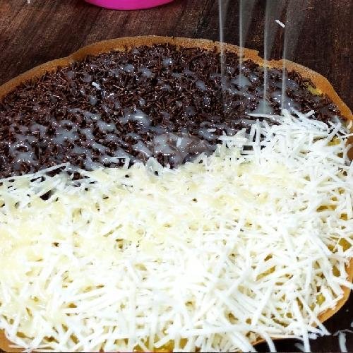 Terangbulan Spesial Campur + Keju menu Indoholand Martabak & Terangbulan, Kotagede