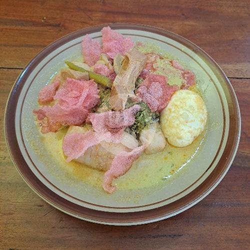 Ketupat Pical menu Ketupat Sayur Al-Qhodwah Uni Ul, Kaliurang