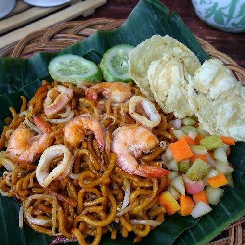 Mie Goreng/Rebus/Tumis Spesial menu Mie Aceh Warung Siang Malam, Batu Ampar 3