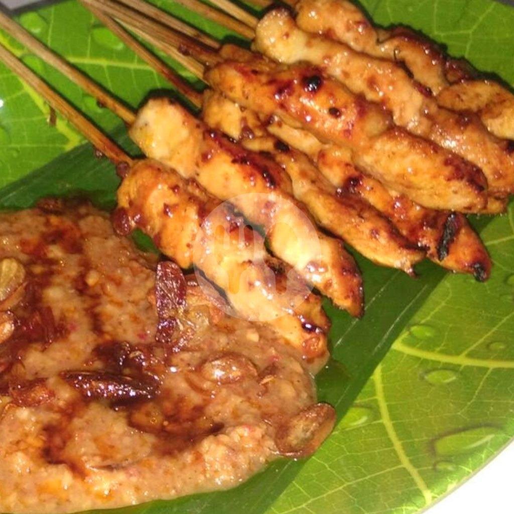 Nasi Goreng Spesial menu Sate Maranggi Cianjur, TKI