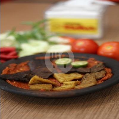 Nasi Pecel menu Warung Bu Kris, Manyar Kertoarjo