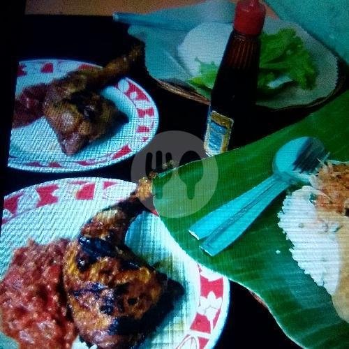 Nasi Ayam Goreng menu Pecel Madiun, Galuh Mas