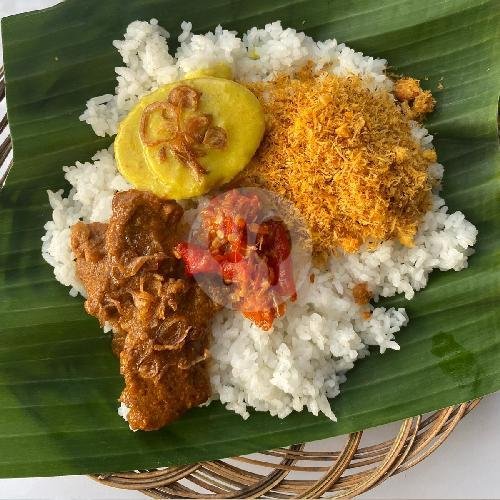 Nasi Rames Tongkol Suwir menu Warung Bu' Warni, Ikan Tombro Tunjungsekar, Merjosari