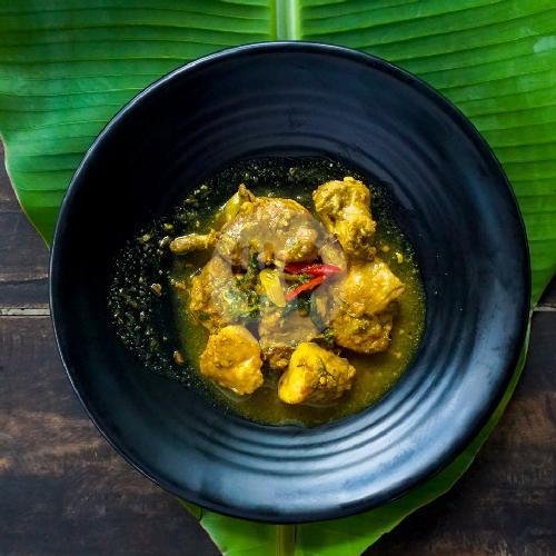 Ayam Rica-Rica menu Sawah Resto, Nologaten
