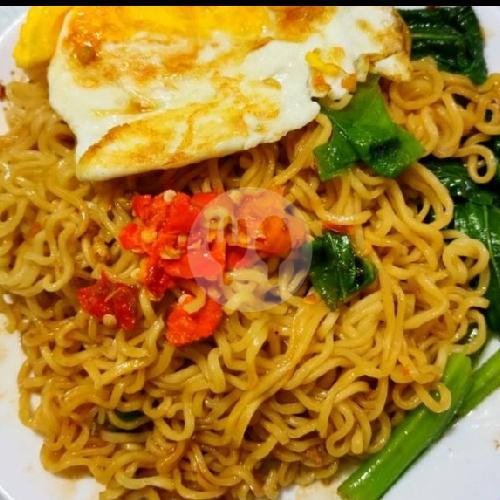 Indomie Mie Goreng Rasa Ayam Geprek Double + 1 Bh Telor menu WARUNG KOPI DAN INDOMIE AA ACE