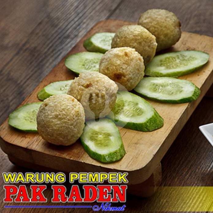 Pempek Kulit menu Pempek Pak Raden, Lemahnendeut