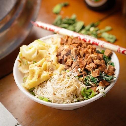 Bihun Ayam Baso menu Mie Ayam Garuda Cideng