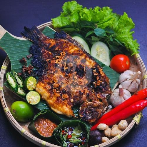 Gurami Bakar Jumbo Spesial menu Seafood Dan Ikan Bakar Telap88, Sumbersari, Lowokwaru