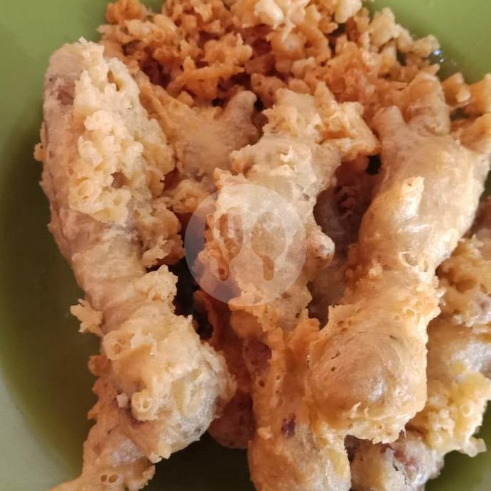 Es Teh menu Pentol Goreng Cakar Lunak Mbak Yanti, Wungu