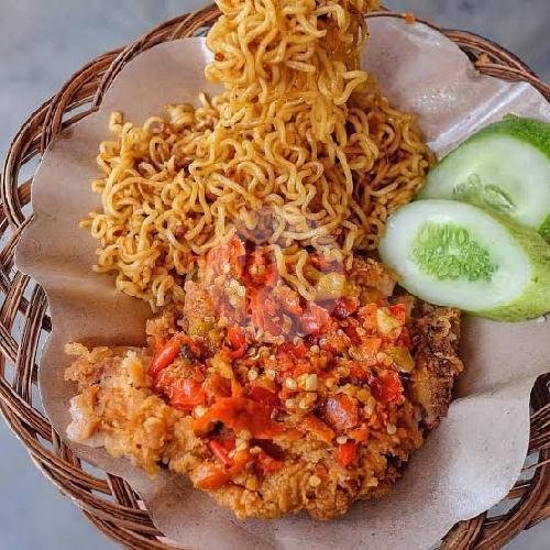 Mie Geprek Fillet Keju menu Ayam Ngajret, Ciwaruga