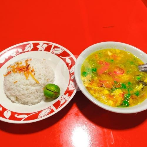 Soto Ayam menu Warung Moro Seneng