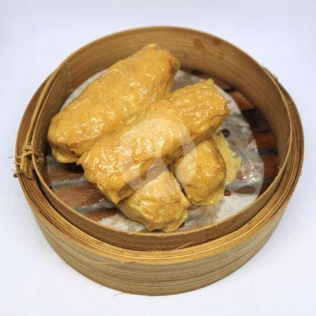 Lumpia Kulit Tahu Udang menu Dimsum Sineng, Tuparev
