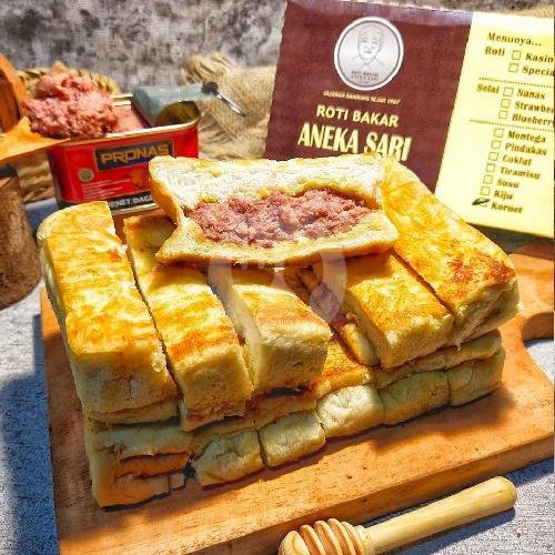 Roti Bakar Special Blueberry / Coklat menu Roti Bakar Aneka Sari