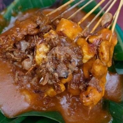 Sate 15 Tusuk + Ketupat menu Sate Padang Akif Jaya, Margacinta Ciwastra