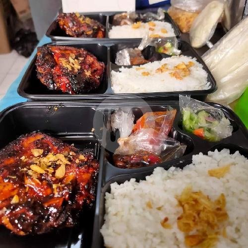 10 Box Ayam Bakar Rempah Manis + Nasi+ Lalaban menu Ayam Bakar Beda Rasa, Rajawali
