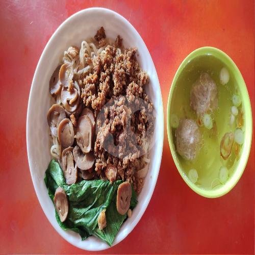 Mie Daging Sapi Jamur menu Mie Ayam Bakso Sony Bandung, Jebres