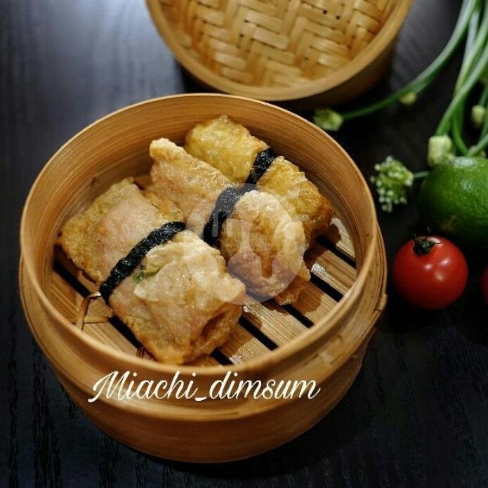 Salted Egg menu Dimsum Miachi, Tenggilis Mejoyo