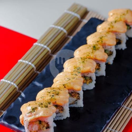 Salmon Chicken Mentai 8 Pcs menu Sushi Pinggiran