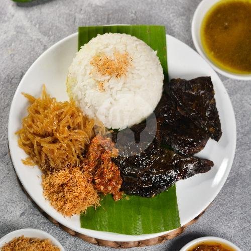 Nasi Empal menu NASI MADURA BU FERA, Mulyosari