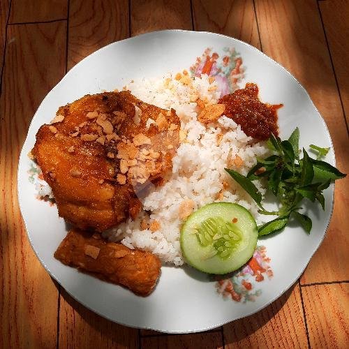Nasi Ayam Goreng Kasong menu Bebek Kasong Pak Har, Kartoharjo