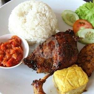 JENGDAR 2 menu Ayam Goreng Kremes Jeng Endar, Gelong Baru Utara