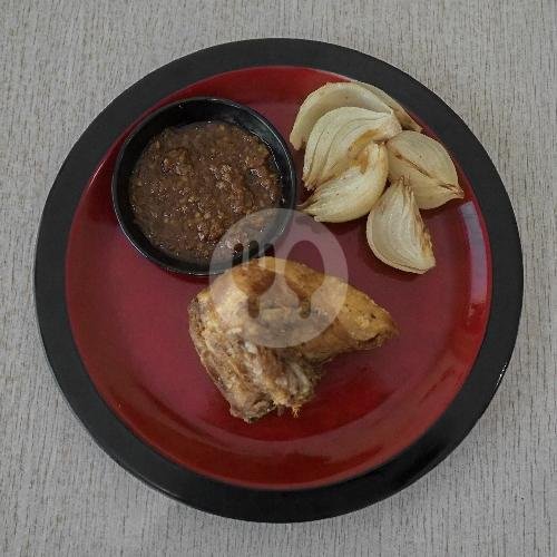 Ayam Goreng menu Warung Ayam Afrika, Menteng