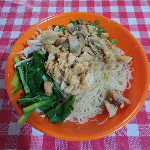 Kwetiau Babi / Campur menu Bakmi Afo, Raya Gading Indah