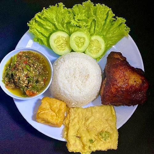Paket Nasi Ayam Bakar Lengkap Dan Sayur menu Warung Nasi SPG, Gatot Subroto