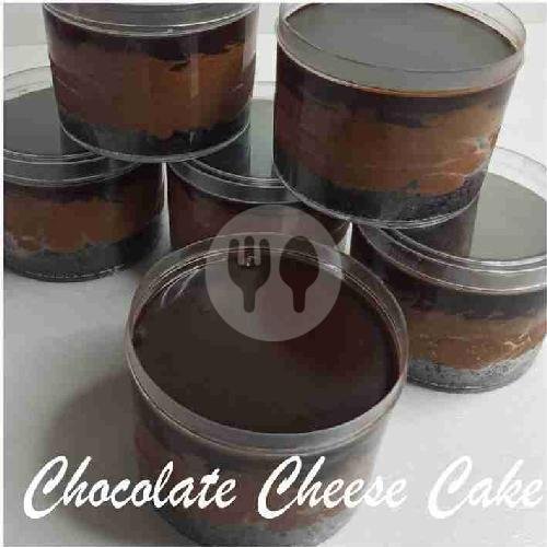 Cheese Strawberry Dessert menu Kalika Cake Shop, Prama Babakan Sari
