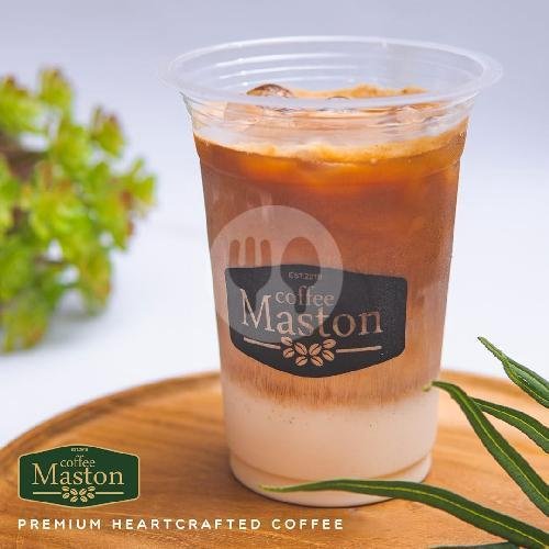 Ice Red Velvet menu Coffee Maston, Rereng Barong