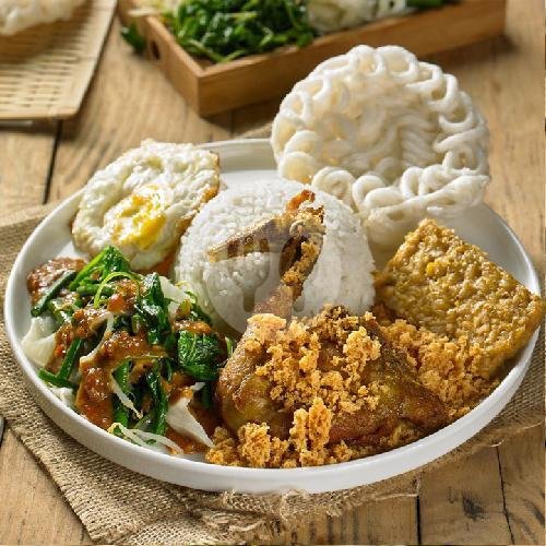 Super Combo 1 Ayam Kremes menu Super Penyet, Pedurungan