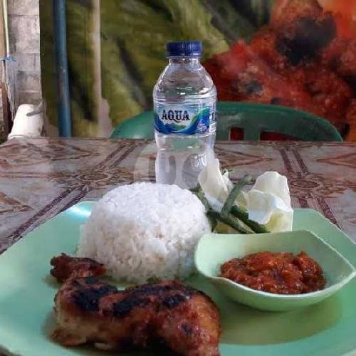 Nasi Goreng Telor Amor menu Warmindo Amor, Umbulharjo