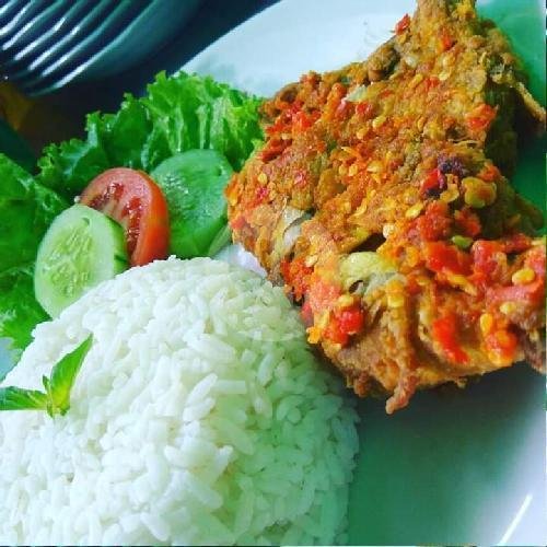 Review Menarik Seafood dan Chinese Food Halal di DJAWA CORNER, Kadisoka