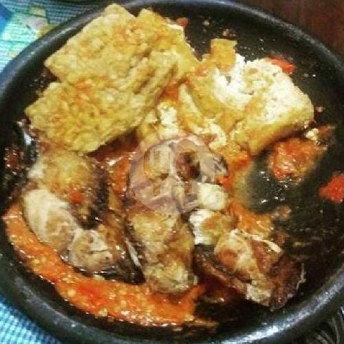 Review Makanan Enak di Lalapan Ceria Gandrung, Jember: Pengalaman Seru dan Cozy