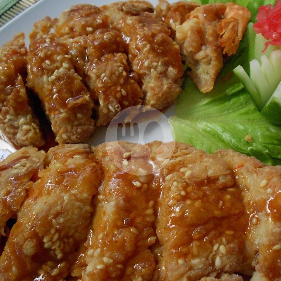 Yam Ku Kee (ayam Panggang Garam) menu Mie Surabaya , Solo Baru