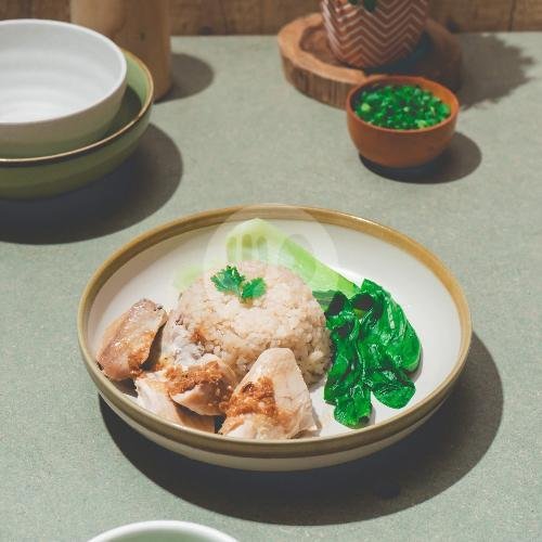 Nasi Hainan Ayam Jamur menu Piring Asia, Wilis