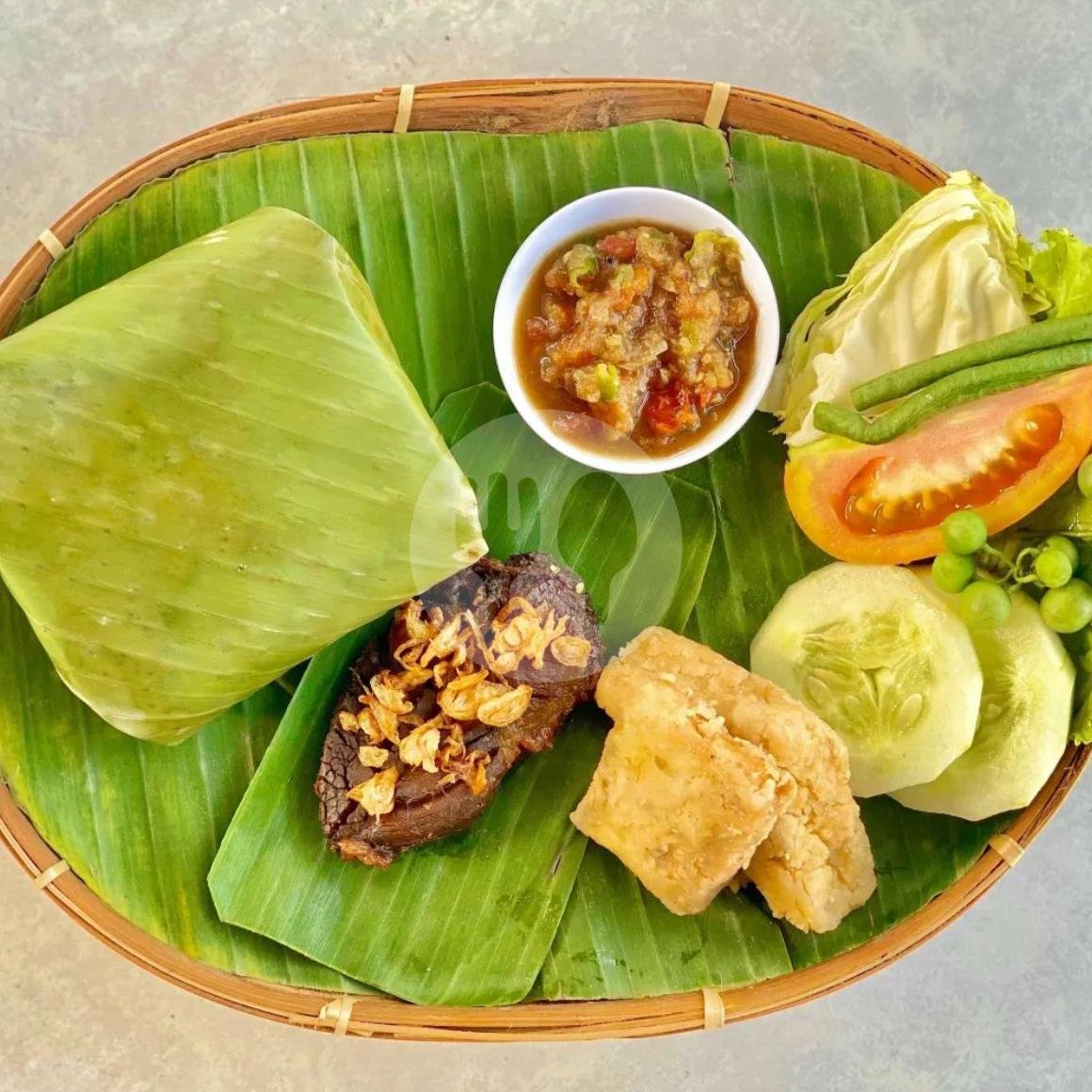 Nasi Timbel Nila Bakar Madu menu Cimoll Resto, Sidomukti