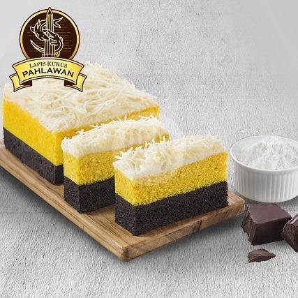 Lapis Pahlawan Brownies menu Alesha Lapis Kukus Surabaya, Menanggal