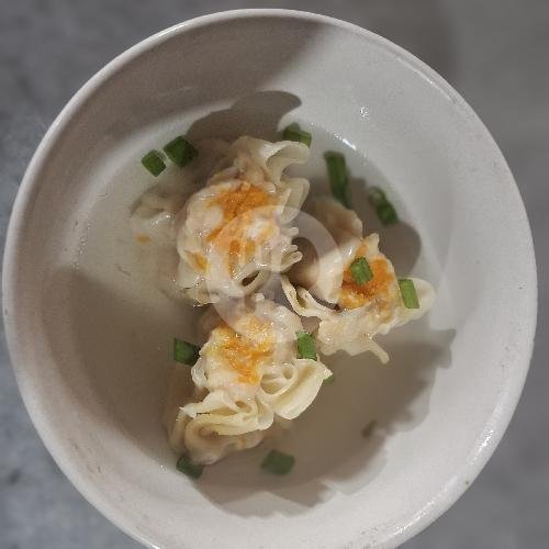 Pangsit Mie Pak To: Nostalgia Rasa di Sawojajar, Malang
